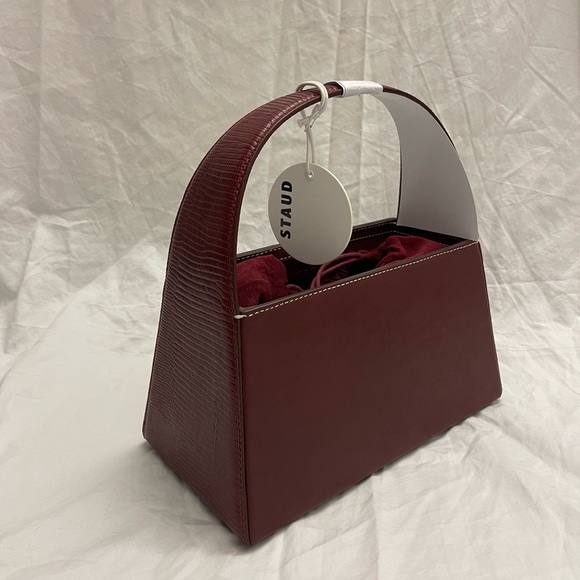 STAUD Caroline Bag in Raspberry - Picture 8 of 11